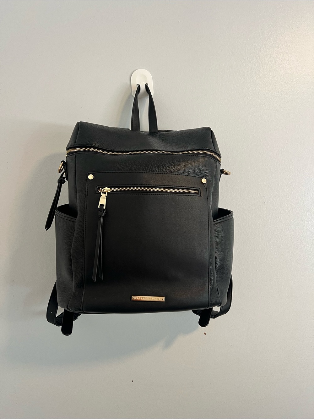 Poppy & Peonies
Backpack - Picture 4 of 9